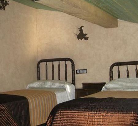 La Boteria Guest House Salas De Los Infantes Exterior photo